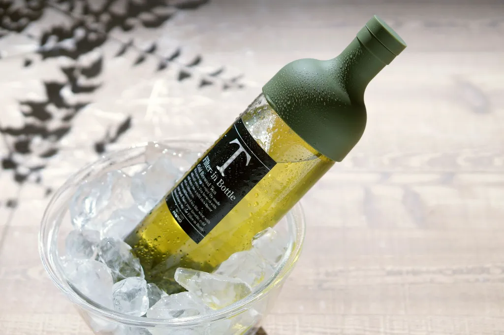 Hario cold brew fles 750ml - licht groen 2.webp