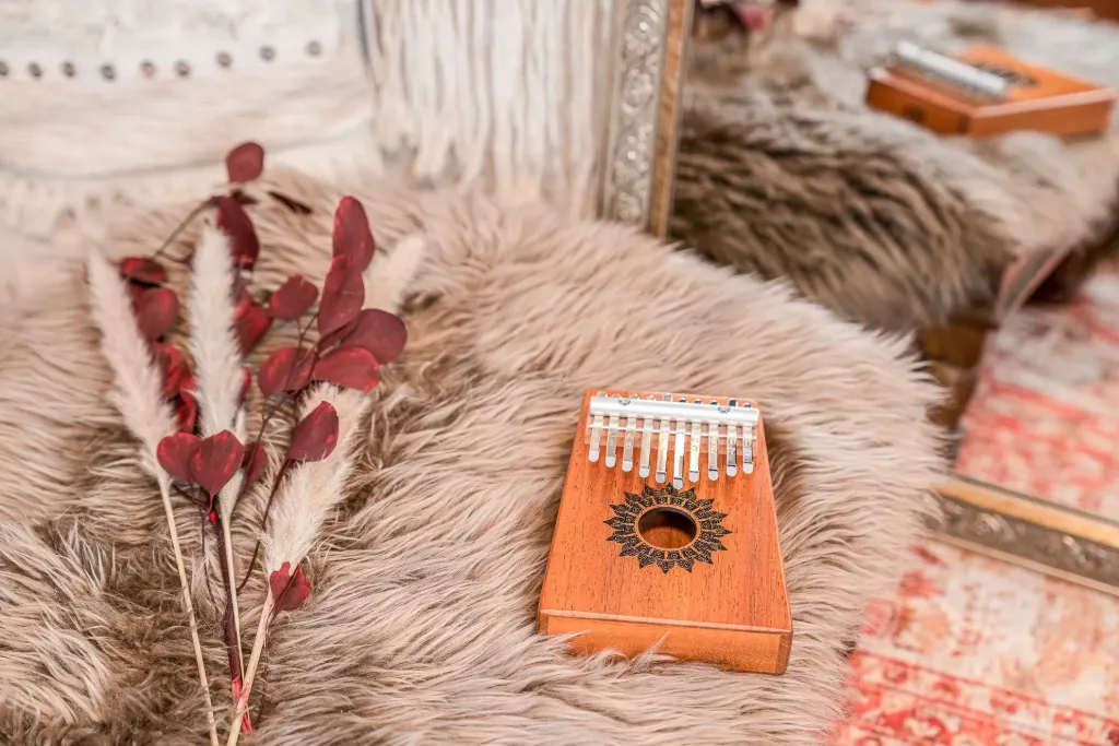 Hole Kalimba 10 Notes Mahogany with Bag