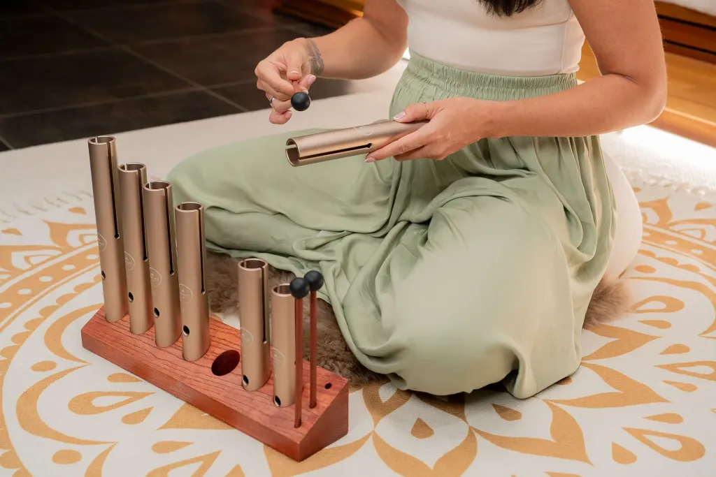 7-Piece Wah-Wah Tube Chakra Set, 432 Hz, Champagne